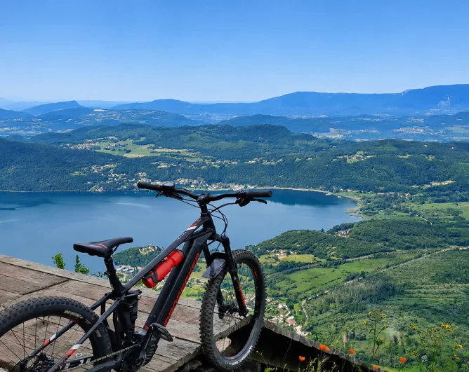 Les Chemins du Soleil : osez la grande traversée à VTT !