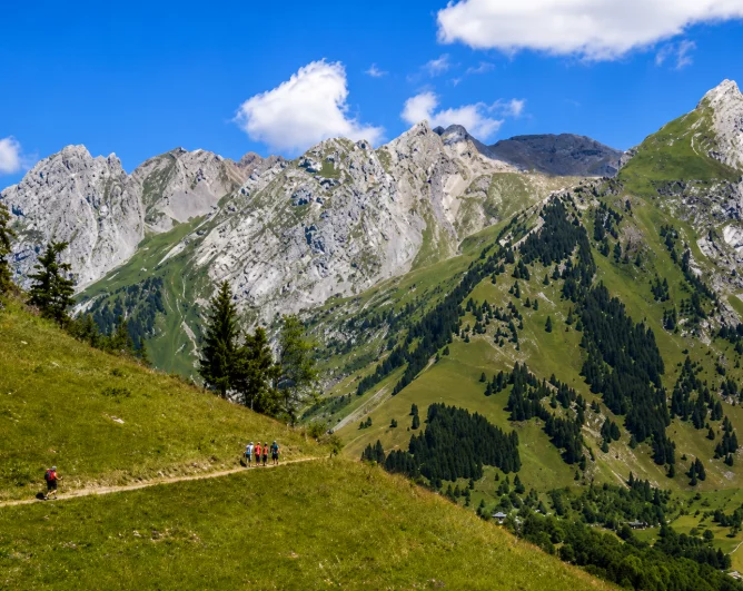 Entre Aravis et Bornes, à la découverte des Préalpes savoyardes !