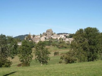 Chemins de Compostelle : Condrieu - Le Puy en Velay - France