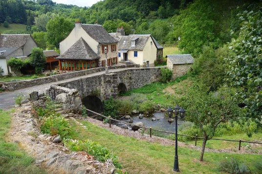 Saint Jacques de Compostelle  : Aumont Aubrac à Conques - Photo 5