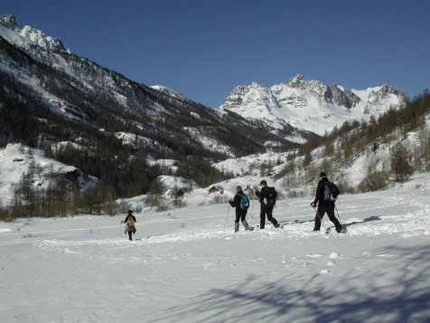 Raquettes & Bien Etre en Vallée de Clarée - Photo 4