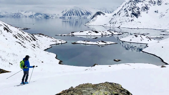 Ski de Rando dans les Fjords (Lyngen-Finmark) - Photo 2