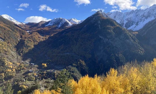 Couleurs d'automne en Queyras - Photo 2