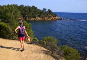 Hyères, et les Iles d'Or en étoile en liberté - Photo 2