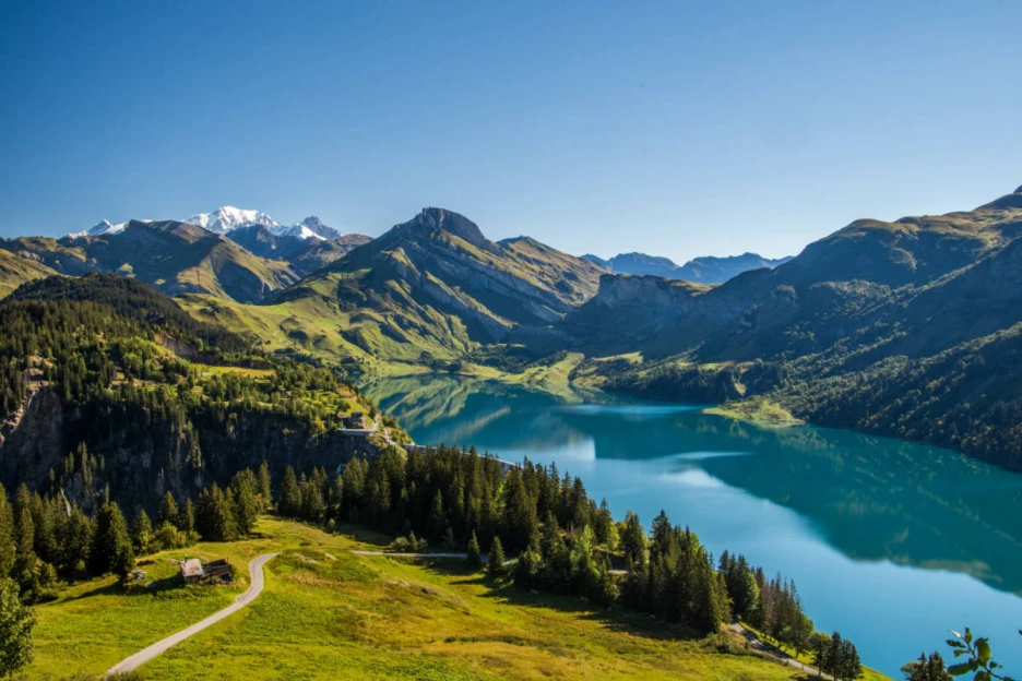 Lacs et Balcons du Beaufortain - Alpes du Nord