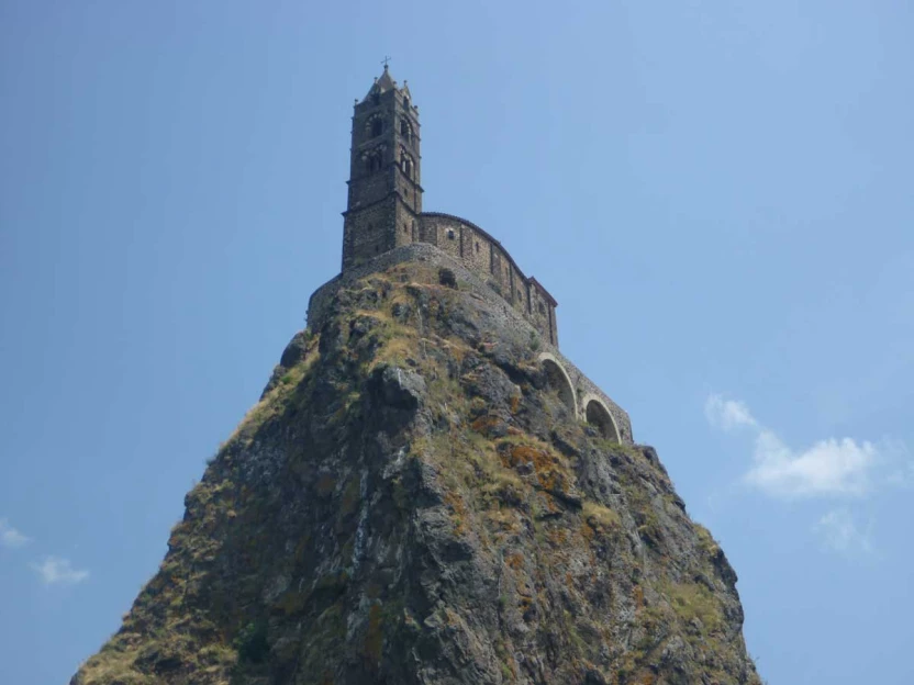 Chemins de Compostelle : Montbrison - Le Puy en Velay (Ch de Lyon) - Massif Central