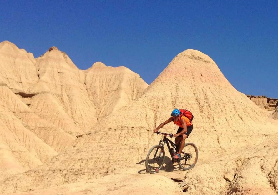 Désert des Bardenas et Riglos en VTT électrique - 